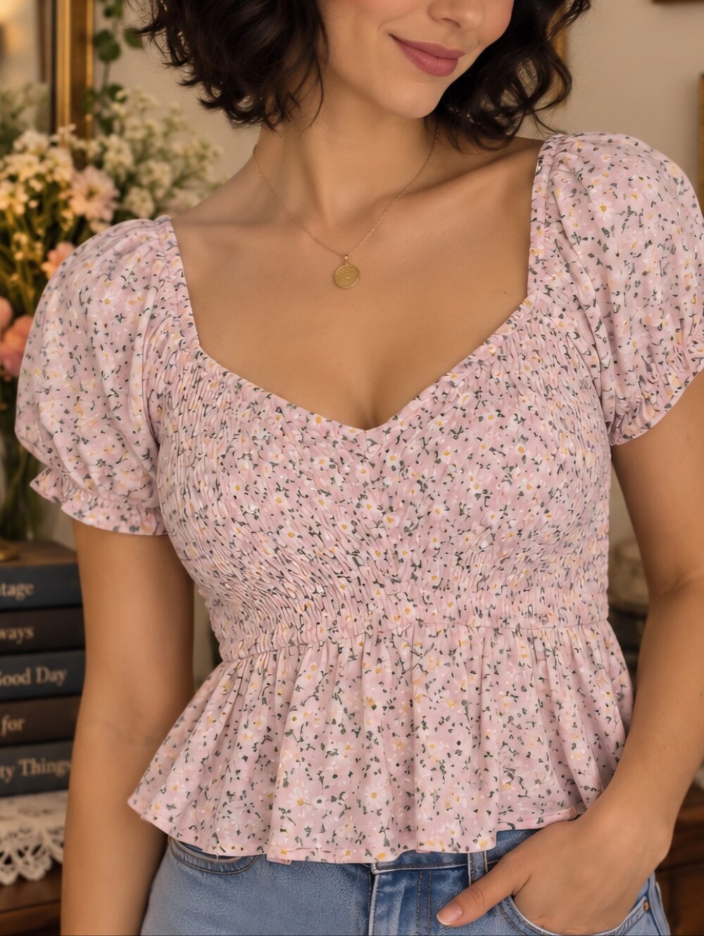 0197 Hollister Baby Pink Floral Smocked Sweetheart Peplum Cottagecore Top XS Y2K
